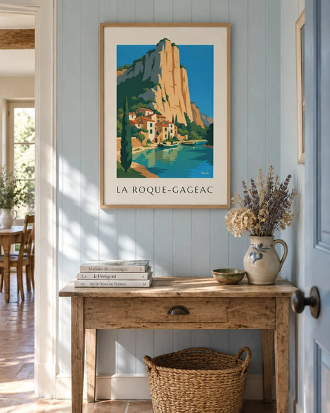 Affiches Dordogne : affiche de la collection encadrée dans un intérieur