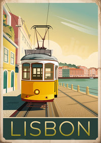 Affiche tramway jaune de Lisbonne – Scène ensoleillée rétro