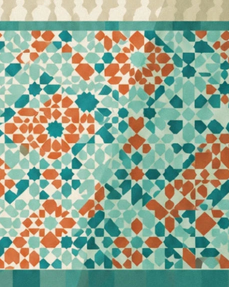 Les mosaïques aux étoiles turquoise et aux rosaces orangées, bordées de vert