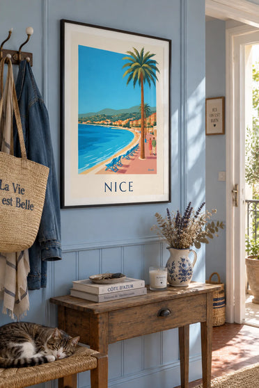 Affiche promenade des Anglais et baie des Anges à Nice : encadrée au mur