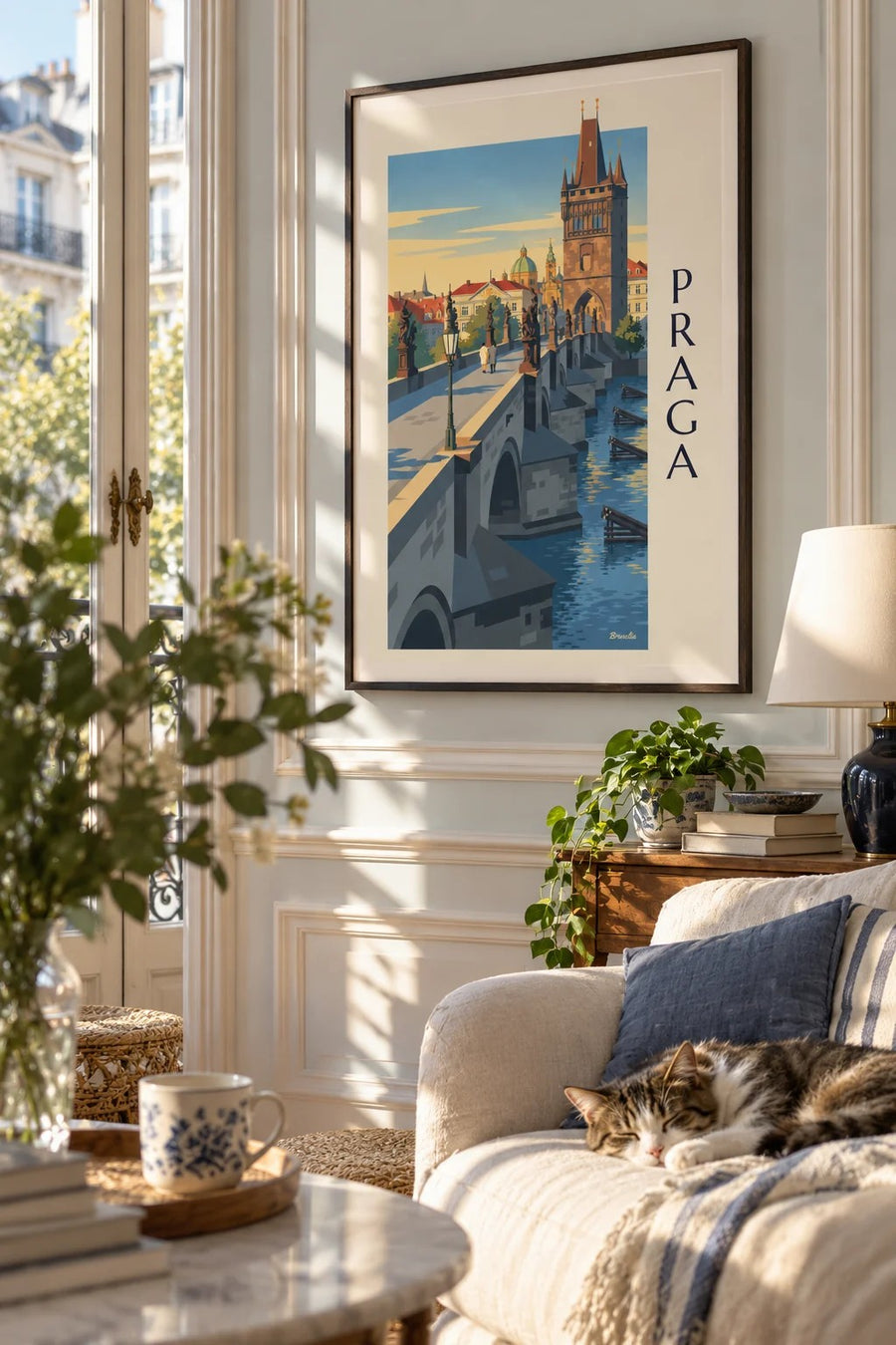 Cartaz de Praga, Ponte Carlos e torre gótica sobre o rio Moldava: emoldurado na parede