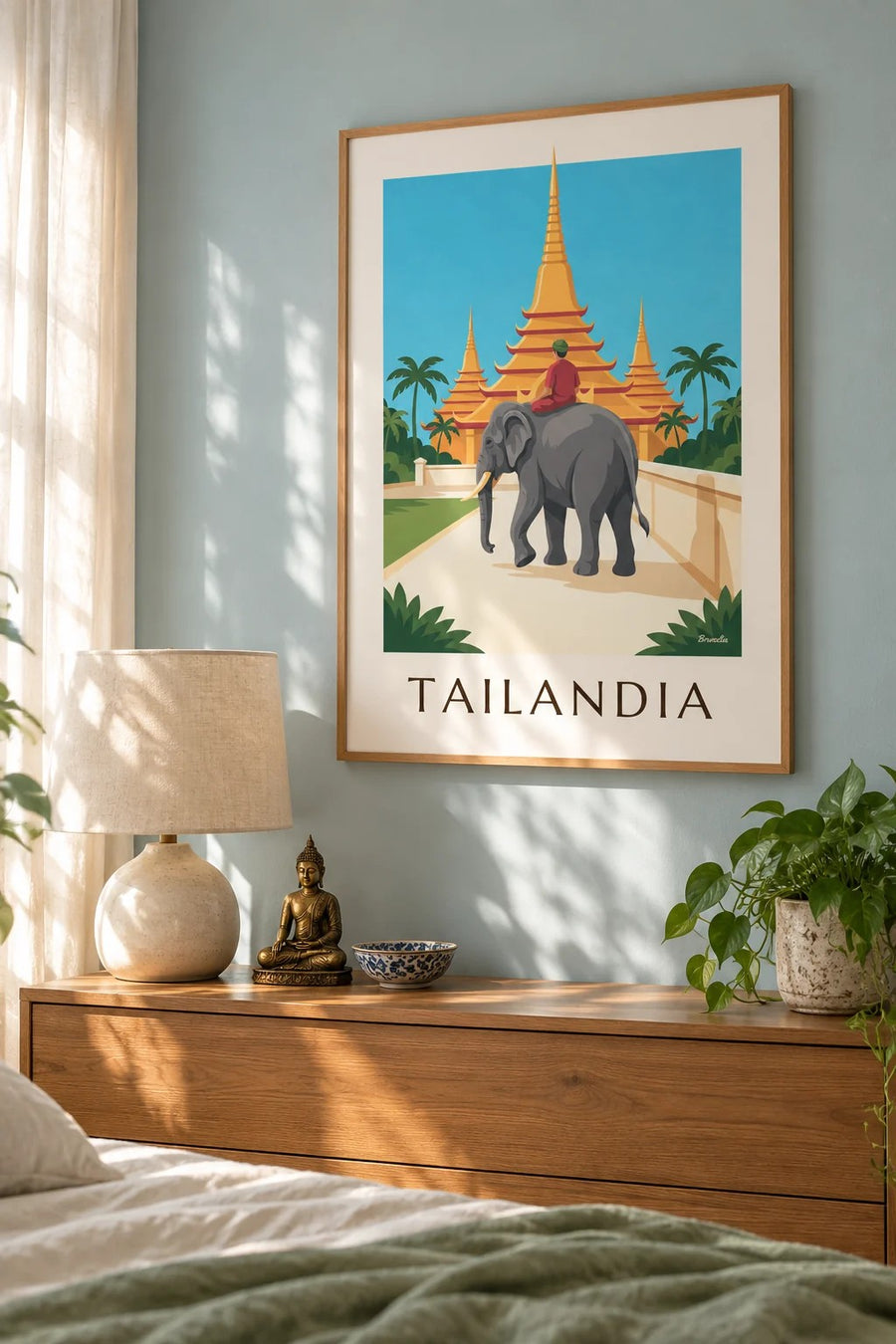 Cartaz de elefante e pagodes douradas na Tailândia: emoldurado na parede