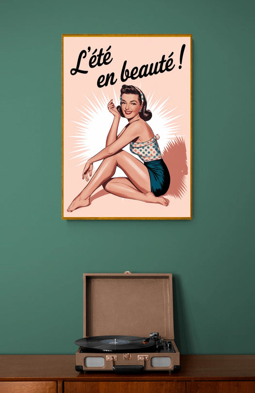 Affiche pin-up en maillot vintage