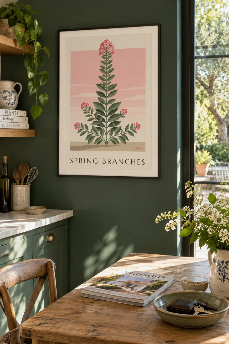 Affiche botanique vintage accrochée dans un intérieur