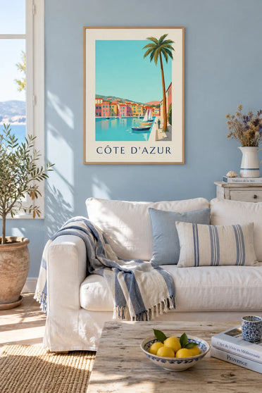 Affiche petit port de la Côte d'Azur, maisons et voiliers : encadrée au mur