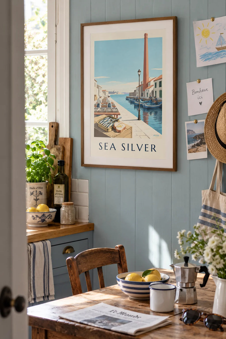 Affiche boîte de sardines à l'huile et conserverie bretonne : encadrée au mur