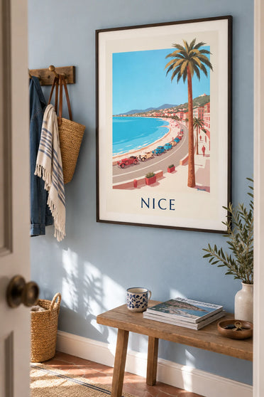 Affiche voitures anciennes sur la promenade des Anglais à Nice : encadrée au mur