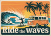 Affiche rétro Ride the Waves van et surfeurs