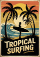 Affiche surfeur tropical avec palmiers et coucher de soleil